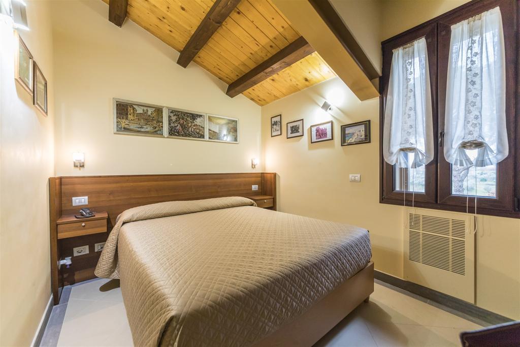 Traldi Resort Vetralla Εξωτερικό φωτογραφία